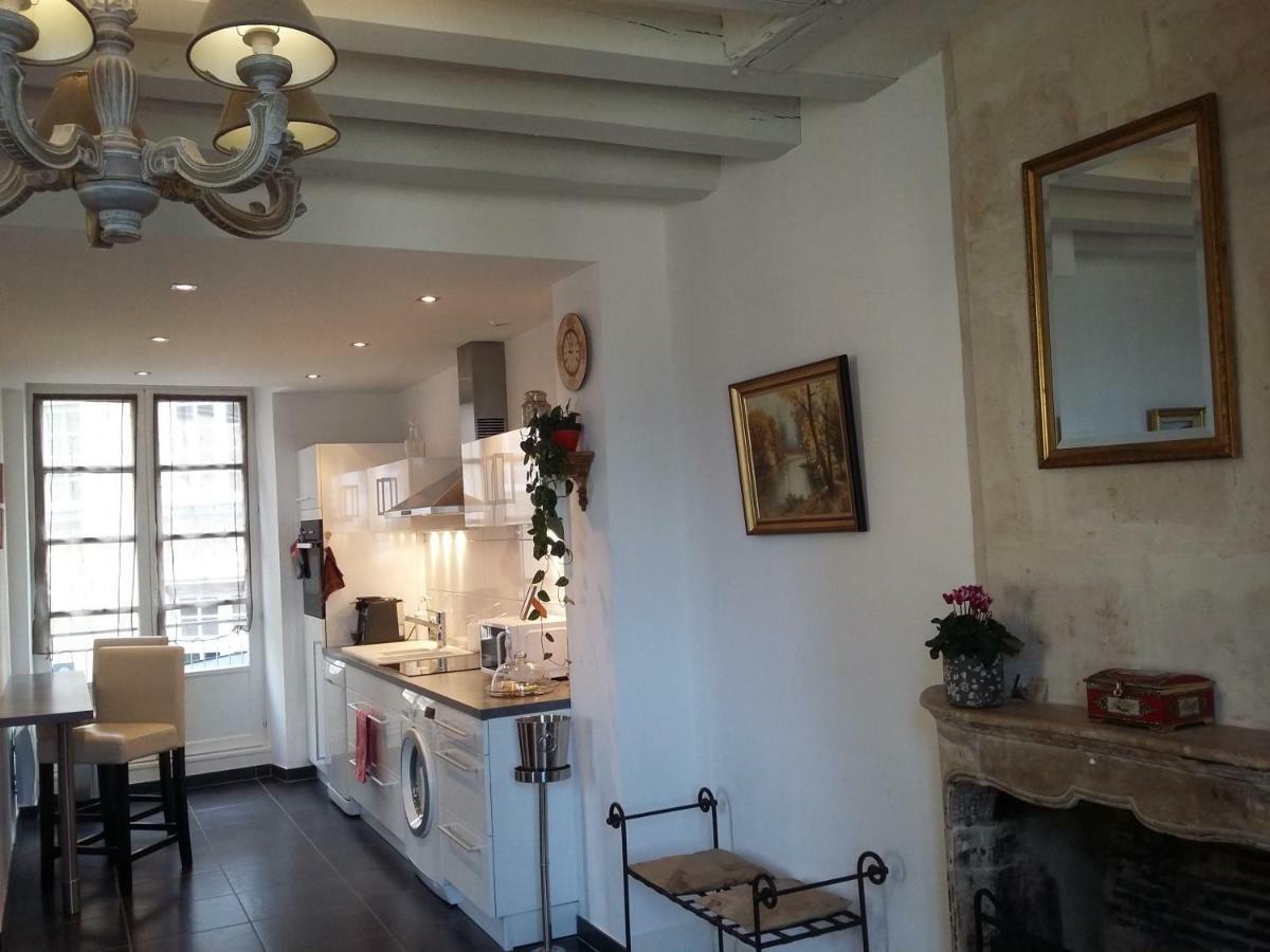 Petite Maison Romantique Au Calme, Coeur Historique Plantagenet, Vue Ville Le Mans Exterior photo